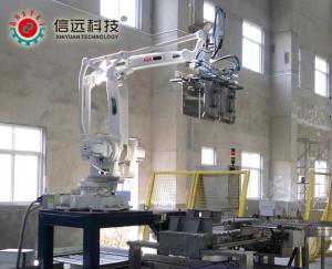 25-50kg的编织袋机器人装箱码垛生产线
